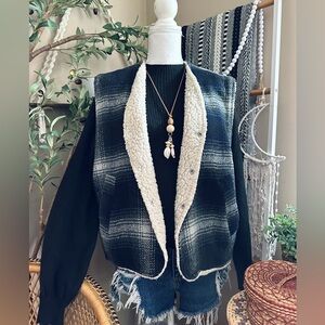 American Vintage Canyon Guide Outfitters Wool Blend Sherpa Hunting Plaid Vest